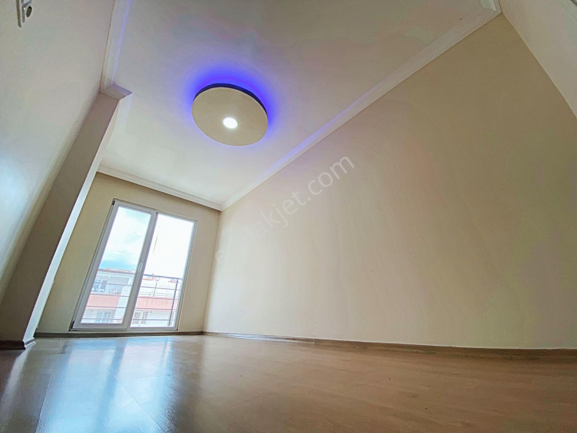 🌀gültaş Emlaktan Akçay Altınkumda Satılık 2+1 Ebeveyn Banyolu Asansörlü Ön Cephe Daire - Görsel 13
