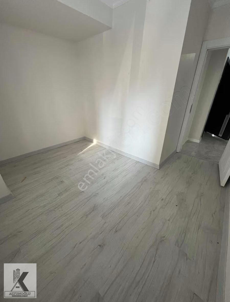 Cihangir Mah.sıfır 3+1 Bahçe Balkon Kullanımlı Metrobüs Yakını - Görsel 3