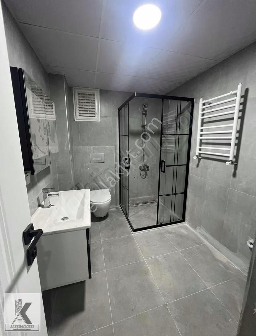 Cihangir Mah.sıfır 3+1 Bahçe Balkon Kullanımlı Metrobüs Yakını - Görsel 25