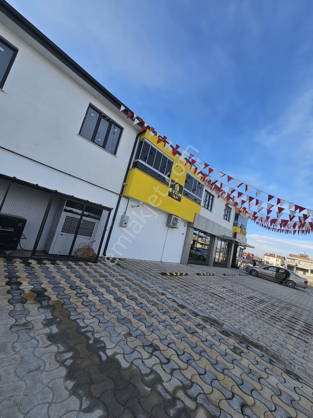 Alakova'da 2+1 2.kat Sıfır Satılıkk Geniş Daire - Görsel 12