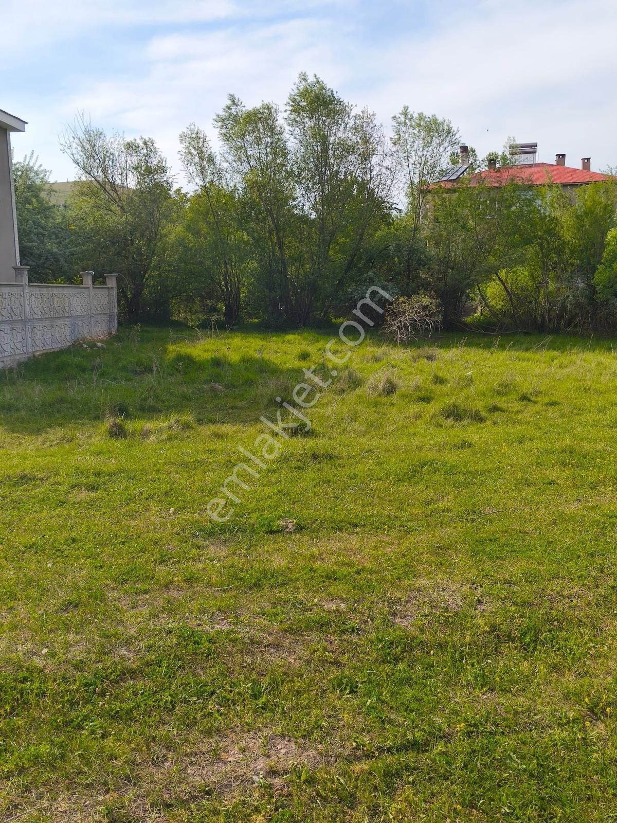 Gevaş Merkezde Satılık 650 M2 Arsa - Görsel 13