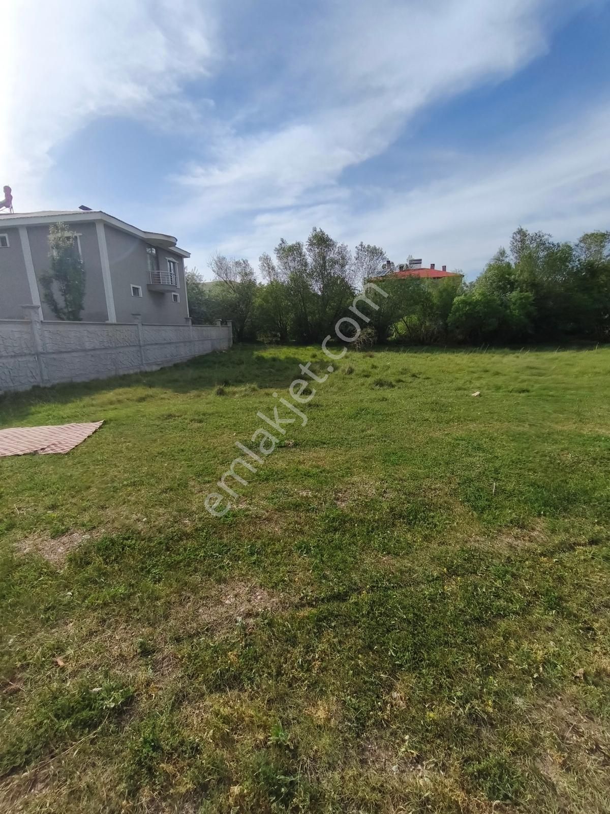 Gevaş Merkezde Satılık 650 M2 Arsa - Görsel 16