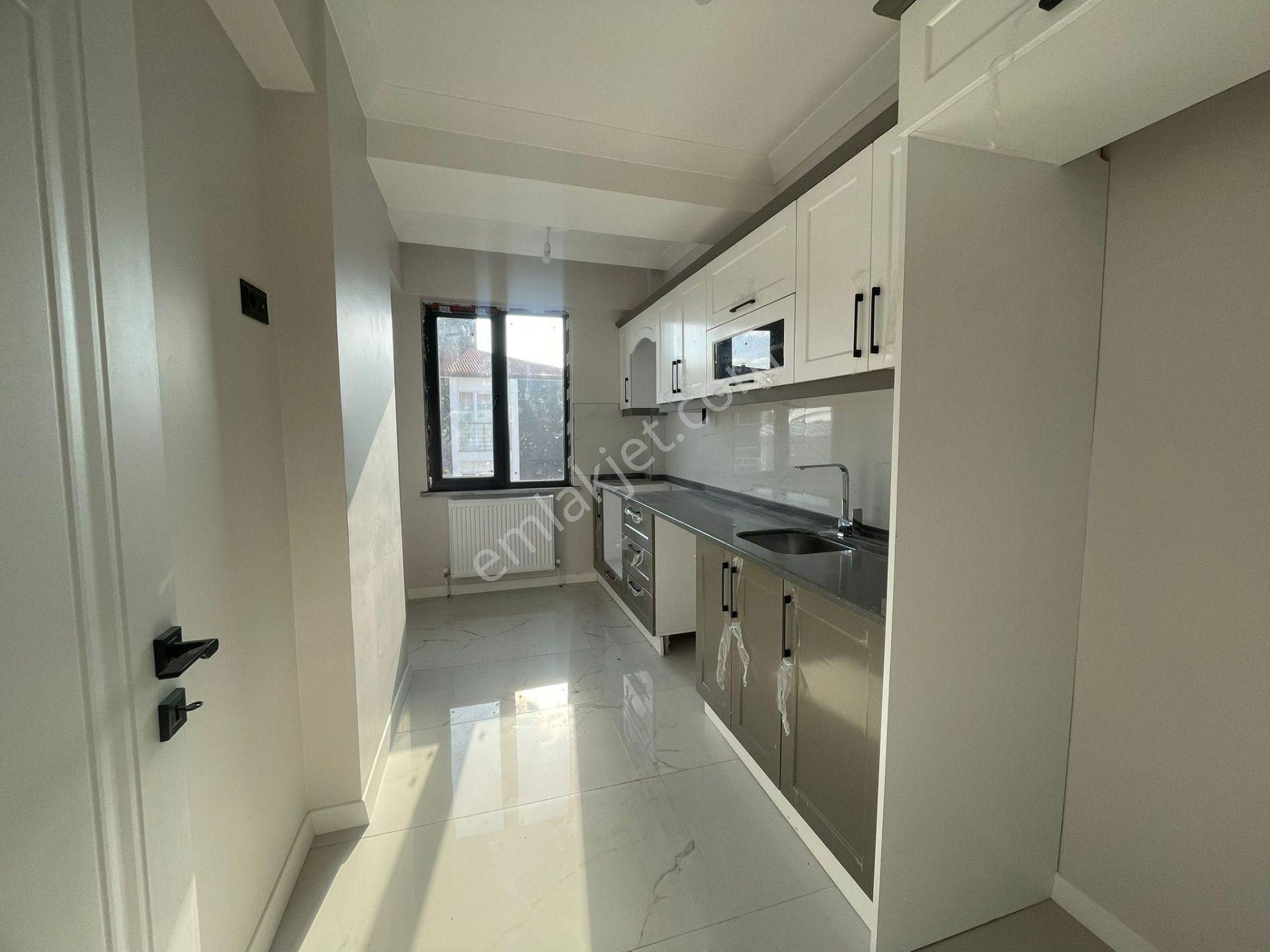 Nm Gayrimenkul'den Havuzlar Mahallesi 2+1 Satılık Fırsat Daire - Görsel 3