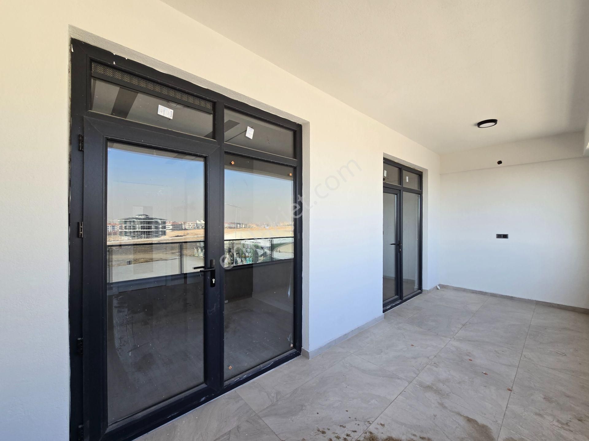 Kahramanlar Caddesine Yakın İşyapar Gayrimenkul’den Sıfır Lüks 3+1 Daire - Görsel 21