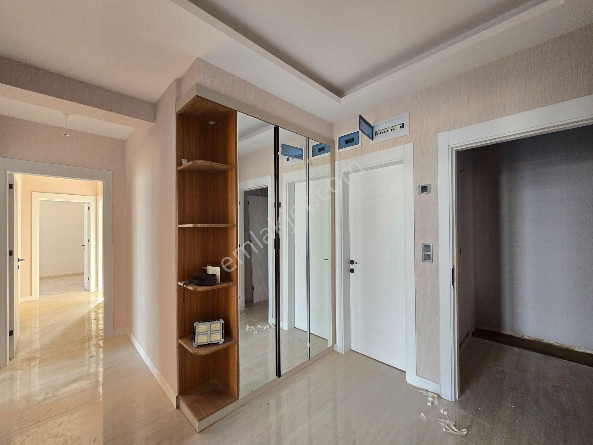 Kahramanlar Caddesine Yakın İşyapar Gayrimenkul’den Sıfır Lüks 3+1 Daire - Görsel 36