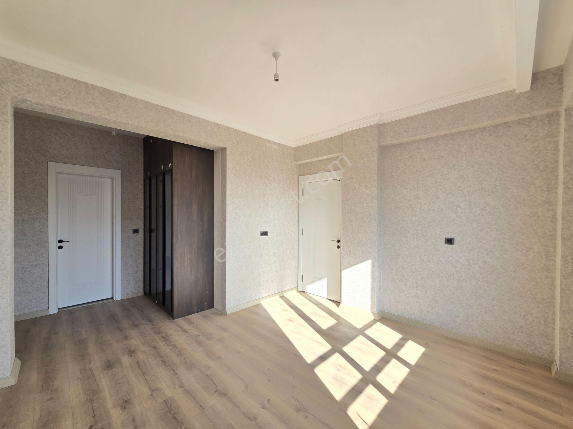 Kahramanlar Caddesine Yakın İşyapar Gayrimenkul’den Sıfır Lüks 3+1 Daire - Görsel 41