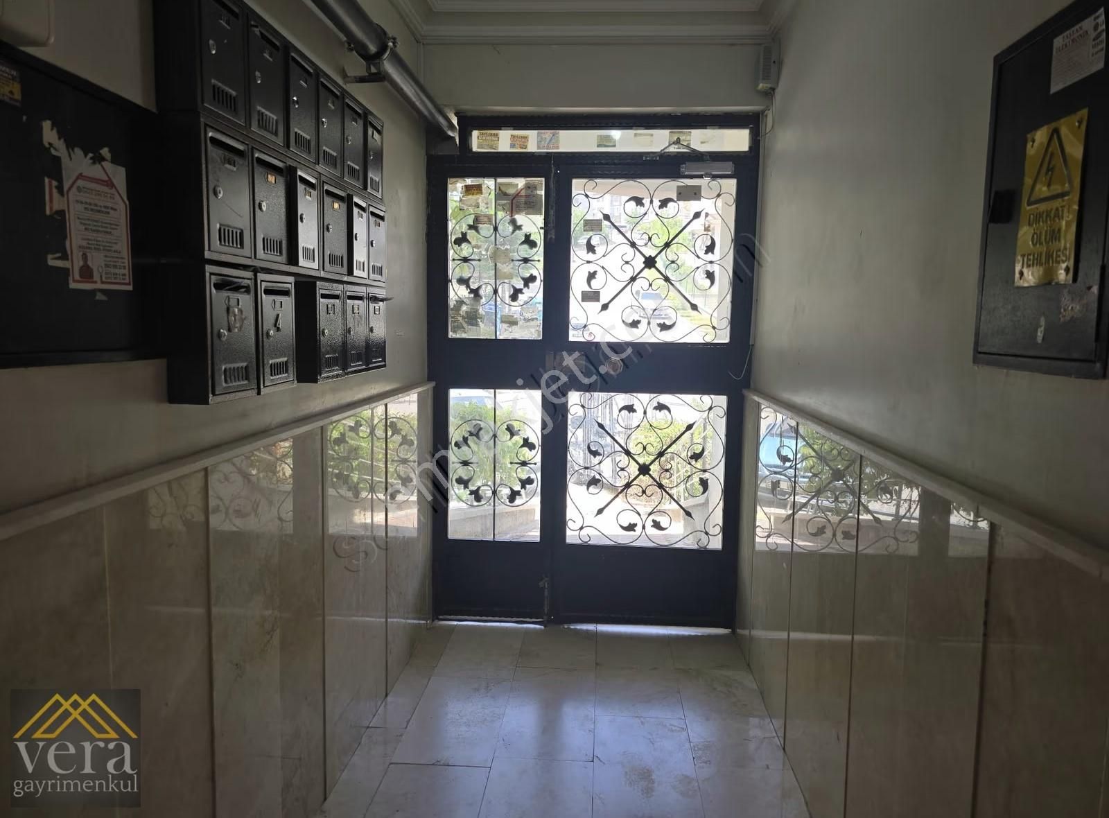 Natoyolu Caddesine 100 Mt Asansörlü 3+1 Satılık Fırsat Daire... - Görsel 16