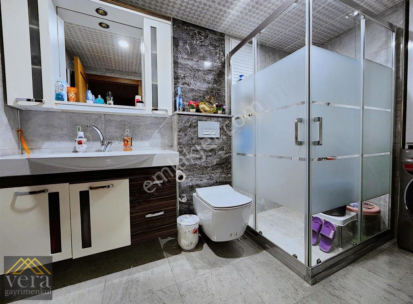 Ege'de Nato Yolu Caddesi Üzeri Kapalı Garaj Ön Cephe 3+1 Satılık - Görsel 20