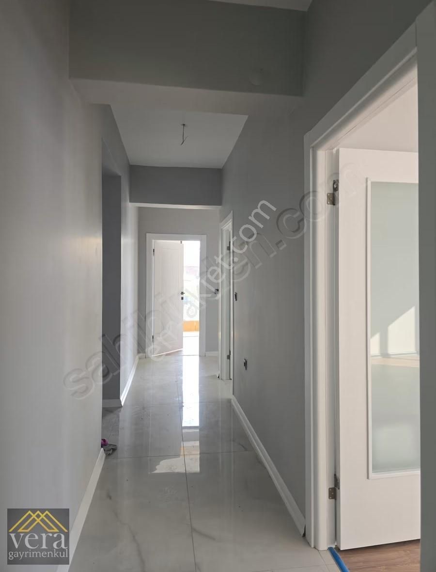 Protokol Yolu 300 Mt 4+1 Giyinme Odalı Satılık 150 M2 Ön Cephe - Görsel 4