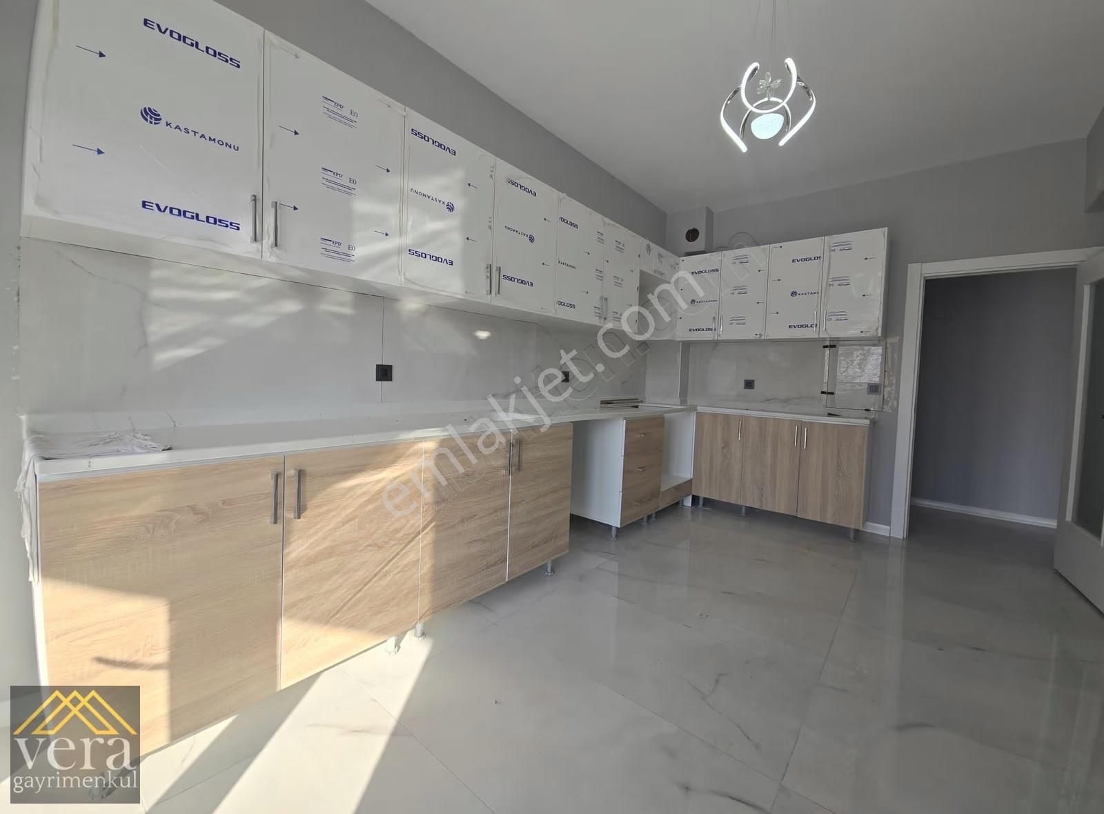 Protokol Yolu 300 Mt 4+1 Giyinme Odalı Satılık 150 M2 Ön Cephe - Görsel 17
