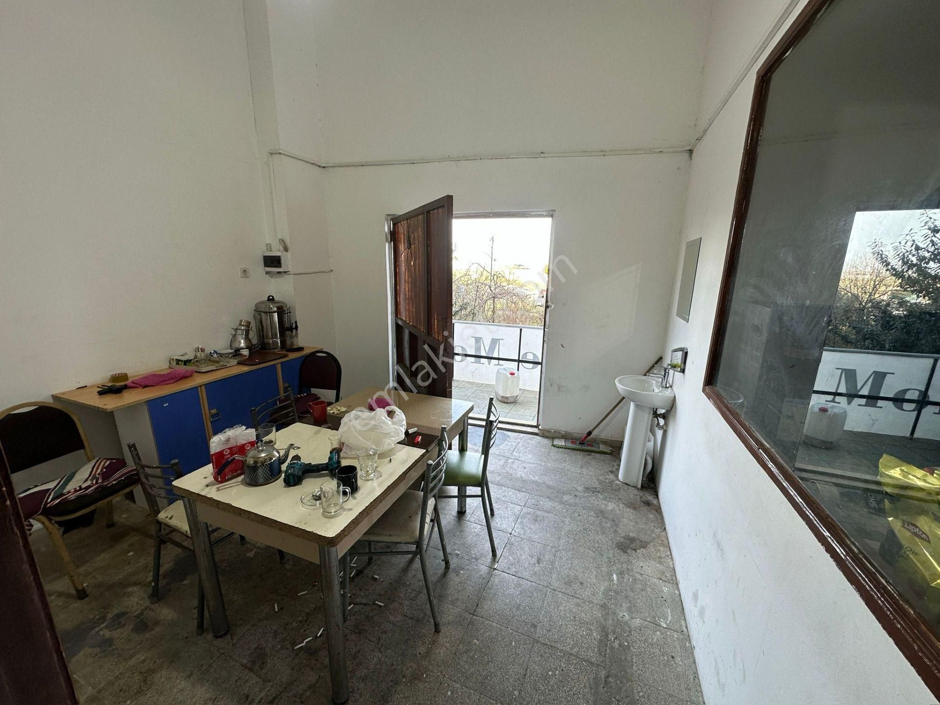 Trabzon Yomra Da Cadde Üzeri 1300 M2 Kiralık Dükkan Mağaza - Görsel 14