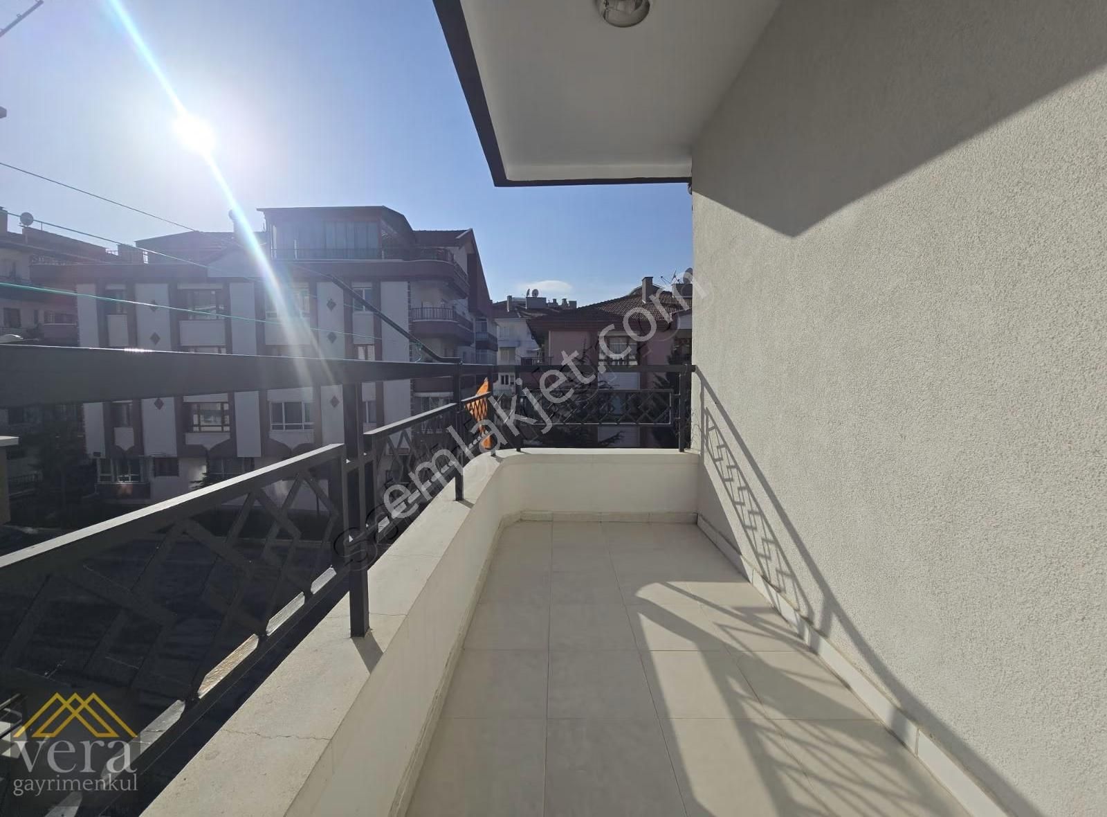 Natayolu Caddesi 50 Metre Ön Cephe 5+1 Kiralık Dubleks Ön Cephe - Görsel 11
