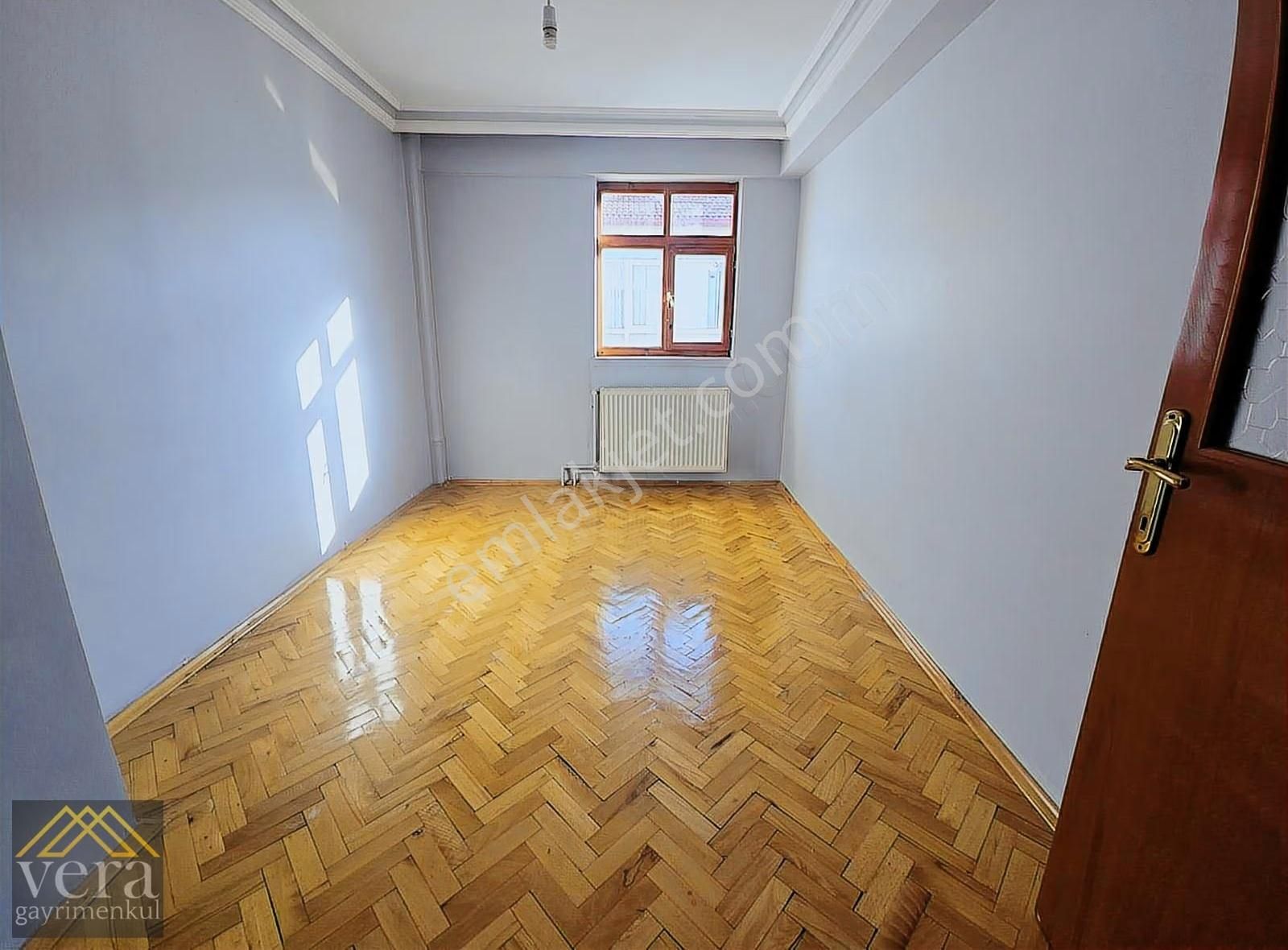 Natayolu Caddesi 50 Metre Ön Cephe 5+1 Kiralık Dubleks Ön Cephe - Görsel 17