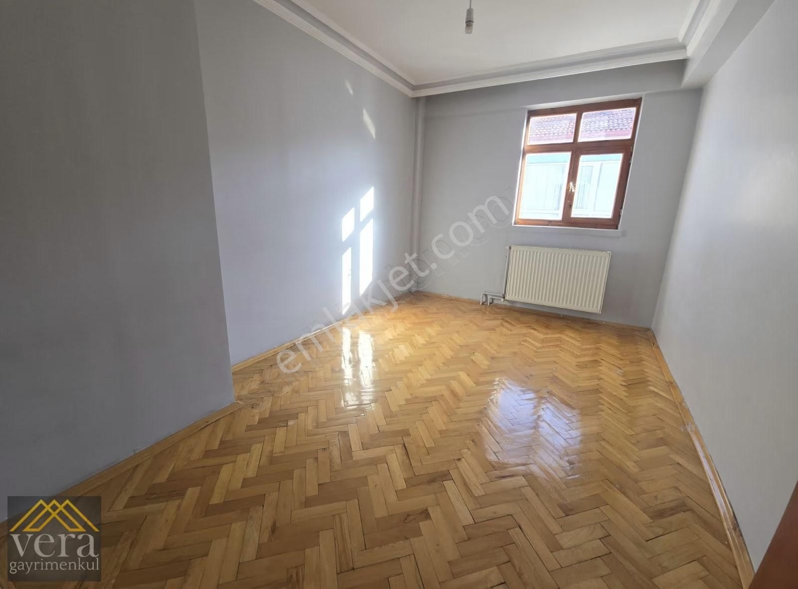 Natayolu Caddesi 50 Metre Ön Cephe 5+1 Kiralık Dubleks Ön Cephe - Görsel 9