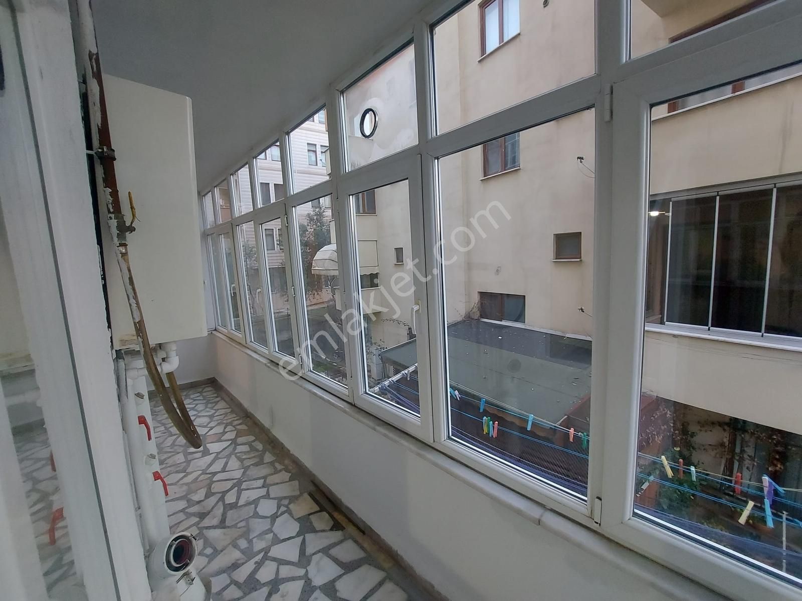 Devlet Hastanesi Karşısında Satılık Arakat Bakımlı Fırsat Daire - Görsel 25