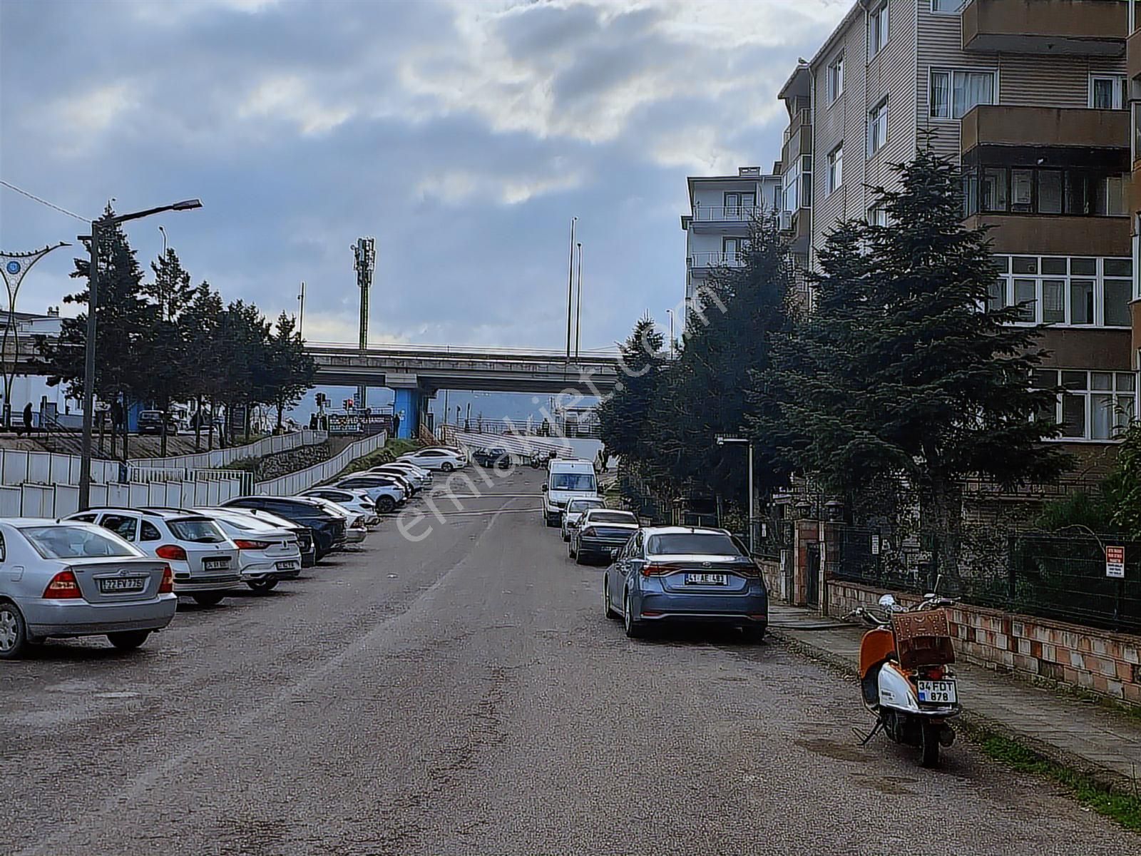 Devlet Hastanesi Karşısında Satılık Arakat Bakımlı Fırsat Daire - Görsel 14