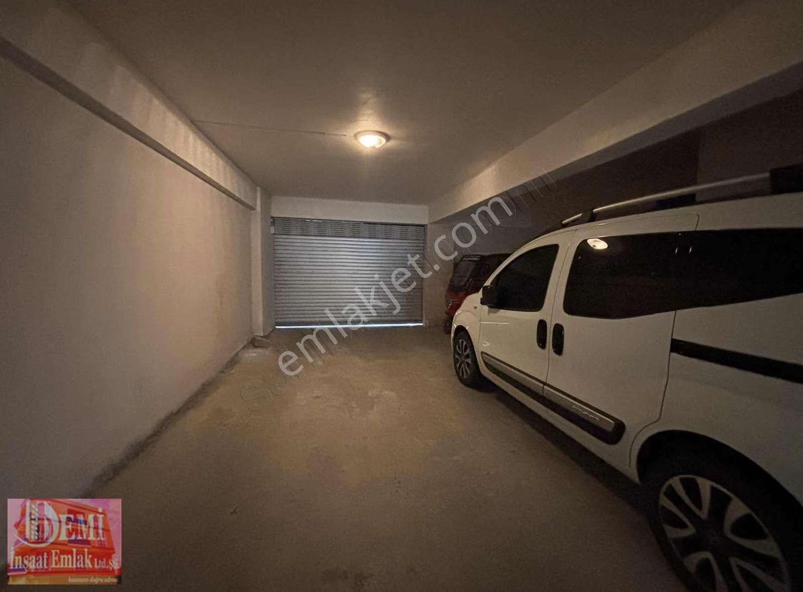 Ana Cadde Üzerinde Asansörlü Kapalı Otoparklı 3+1 Geniş Daire - Görsel 9