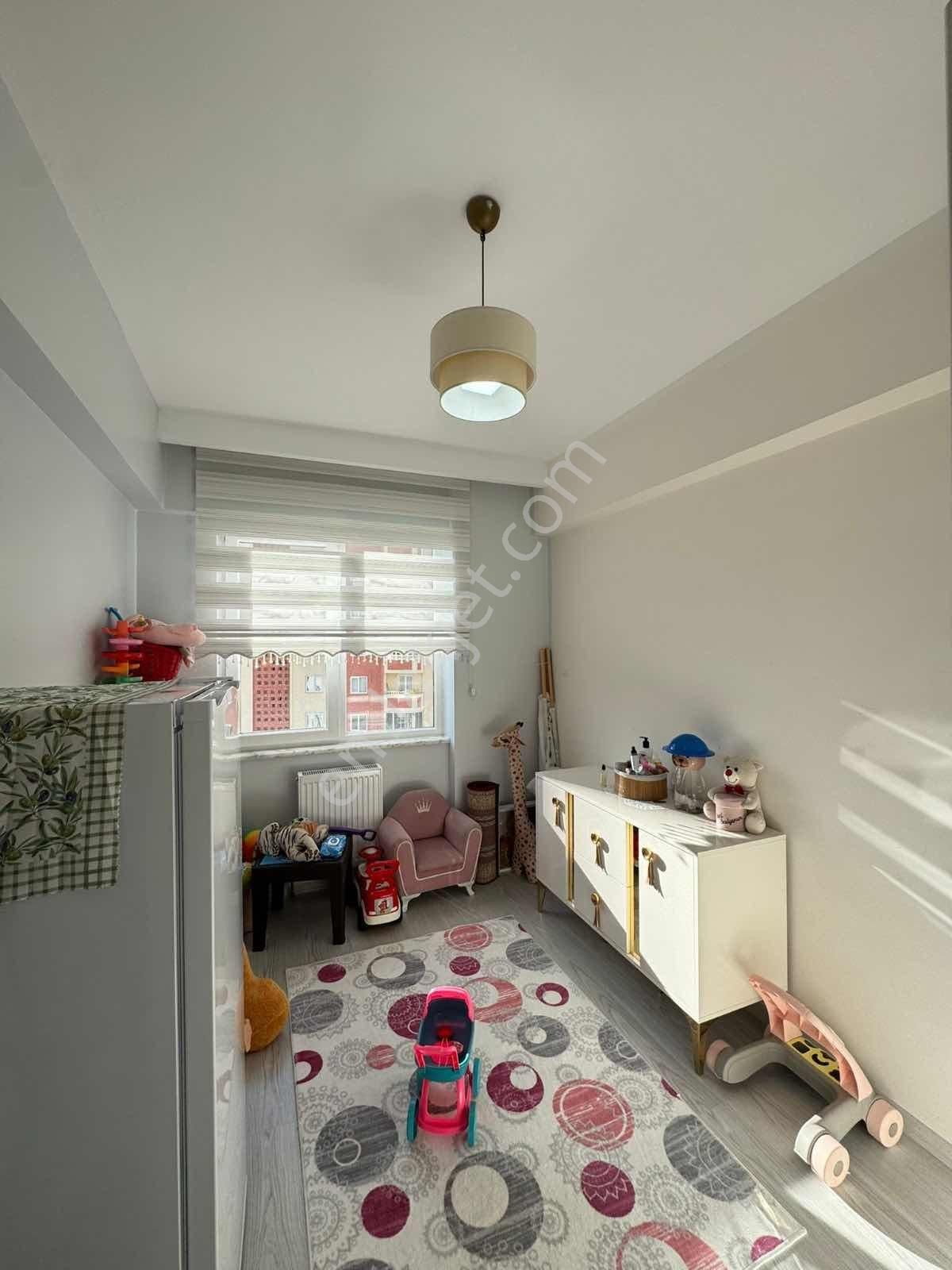 Serkent Bahçelievler'de Full Yapılı 3+1 Satılık Daire - Görsel 18