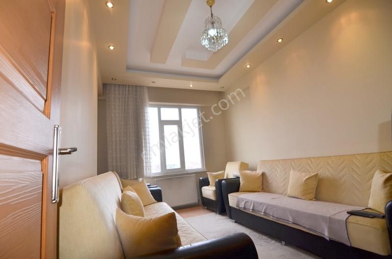 Talha Tozduman'dan Fetih Cad. Cepheli Arakat Geniş 3+1 Satılık - Görsel 11