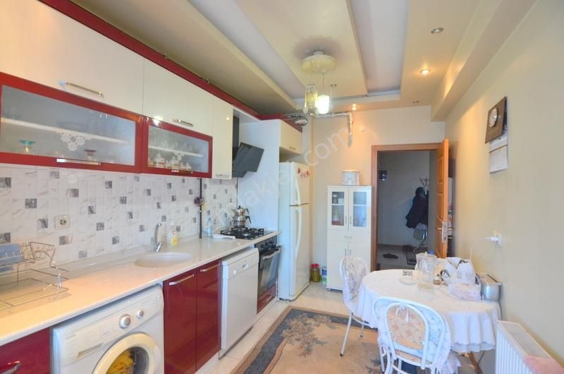 Talha Tozduman'dan Fetih Cad. Cepheli Arakat Geniş 3+1 Satılık - Görsel 29