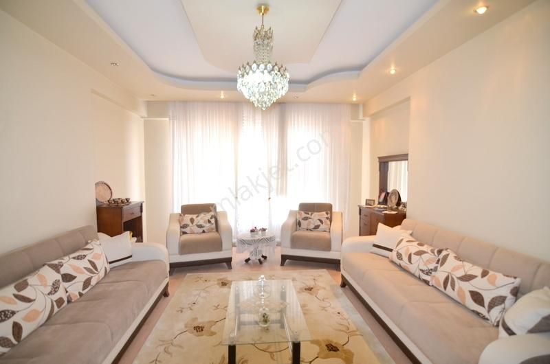 Talha Tozduman'dan Fetih Cad. Cepheli Arakat Geniş 3+1 Satılık - Görsel 32