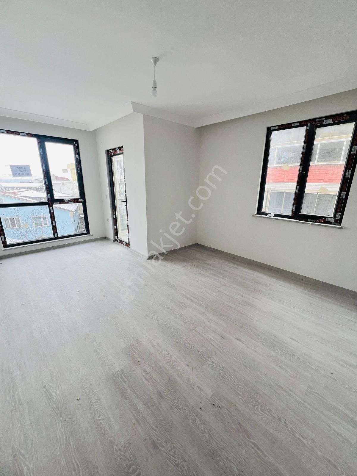 İstanbul Sancaktepe Yunusemre Mah Satlık 2+1 Ara Kat 85 M2 Daire - Görsel 6