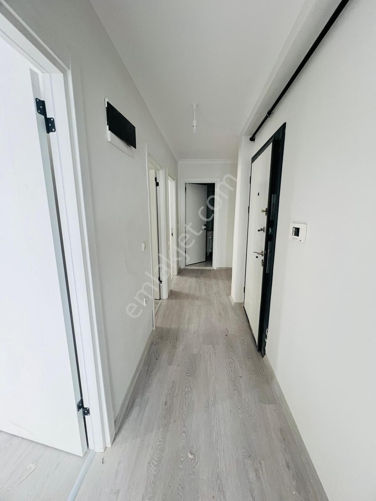 İstanbul Sancaktepe Yunusemre Mah Satlık 2+1 Ara Kat 85 M2 Daire - Görsel 12