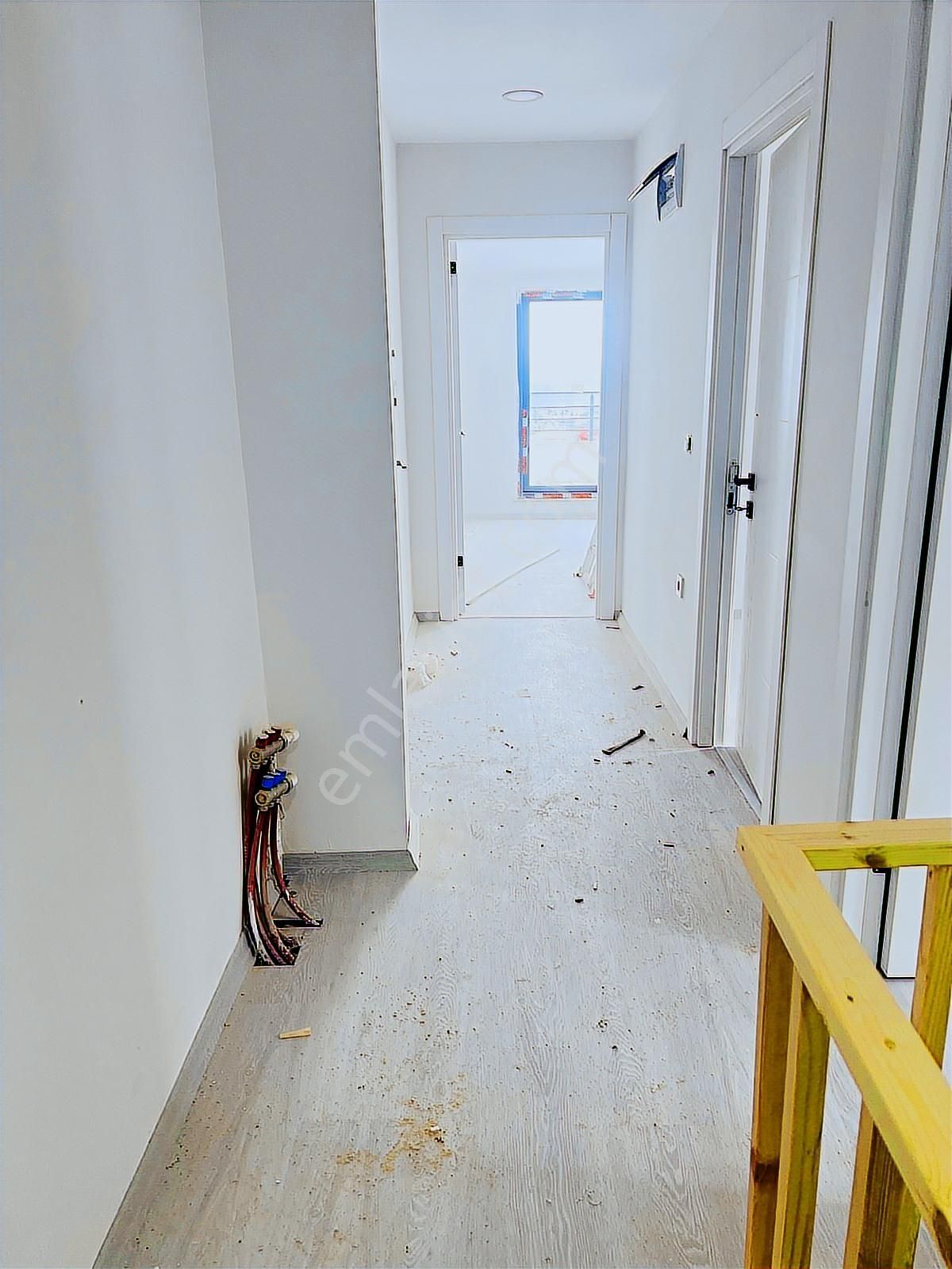 İstanbul Sancaktepe Yunusemre Mah Satılık 3+3 Üst Dübleks 170 M2 - Görsel 30