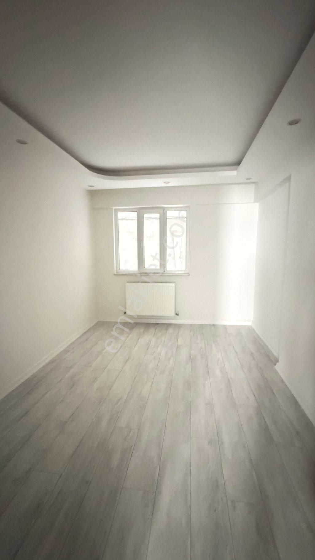 Beyaz Gayrimenkulden Kiralık 3+1 Daire - Görsel 19