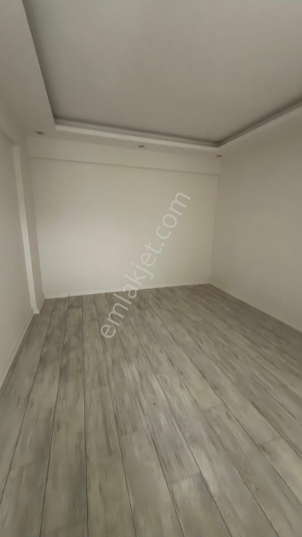 Beyaz Gayrimenkulden Kiralık 3+1 Daire - Görsel 14