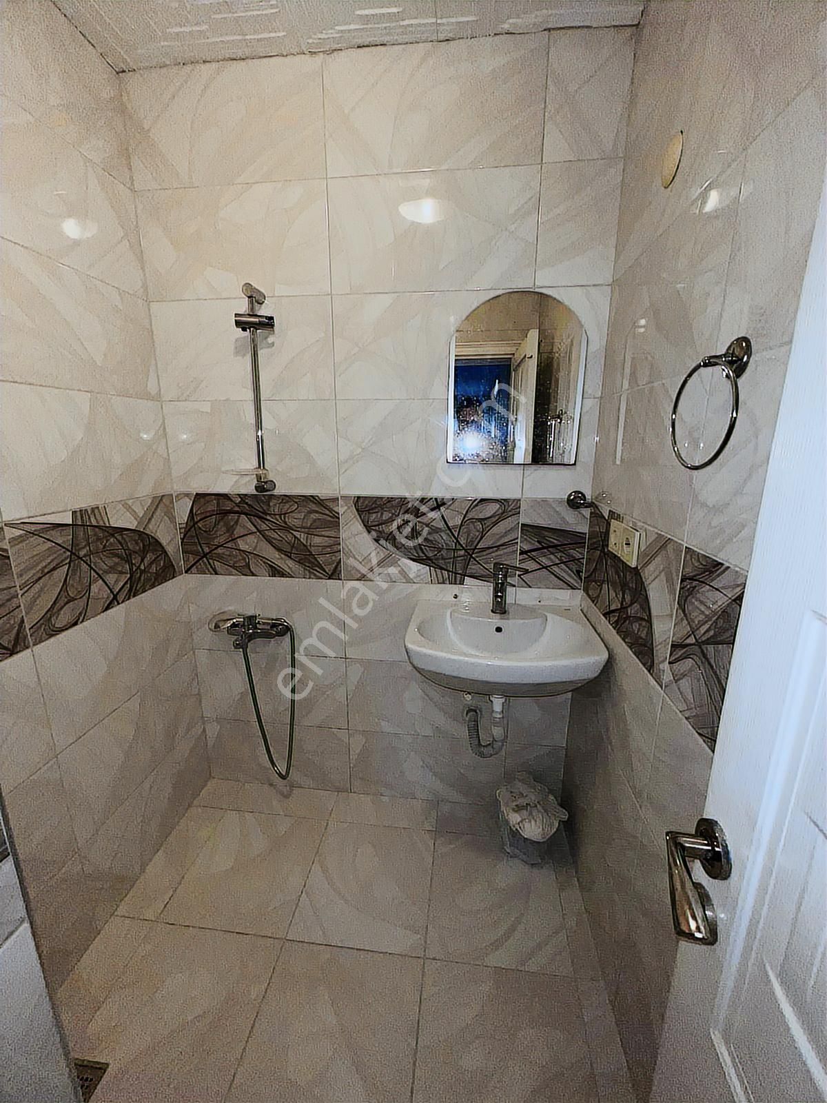 İstanbul Sancaktepe Yunusemre Mah Satılık 2+1 Daire 105 M2 - Görsel 17