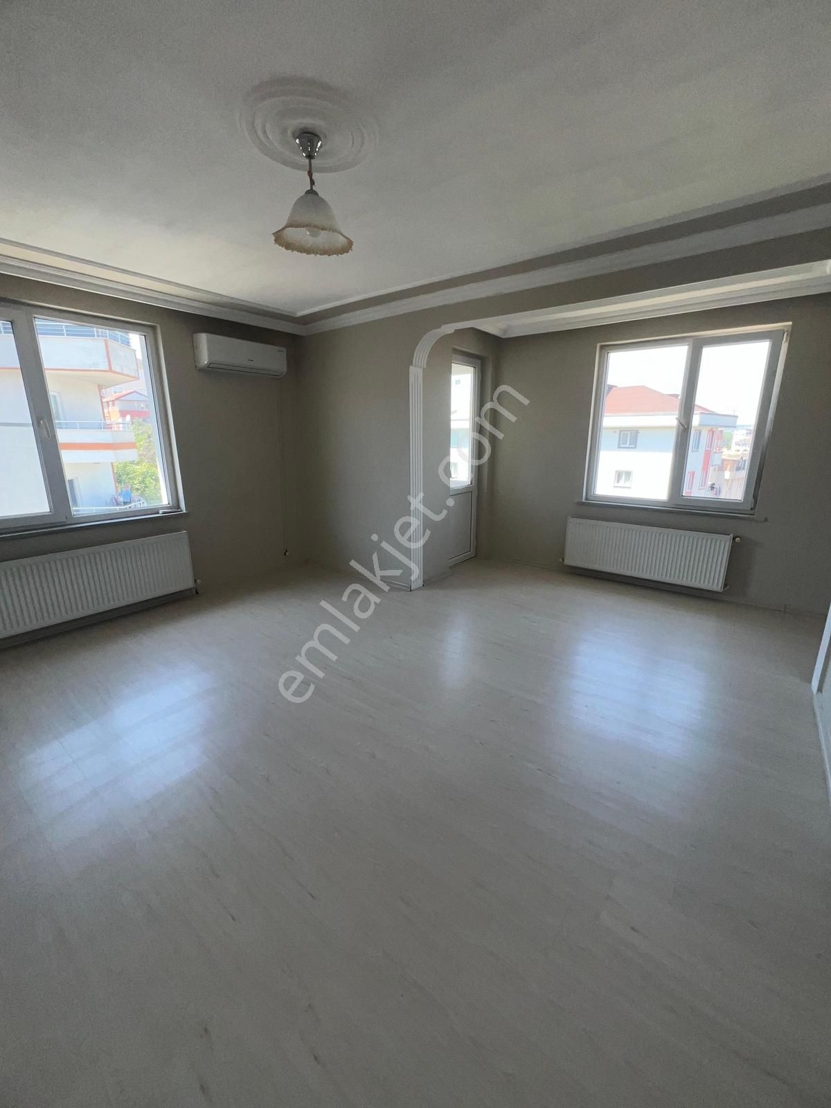 İstanbul Sancaktepe Yunusemre Mah Satılık 2+1 Daire 105 M2 - Görsel 16