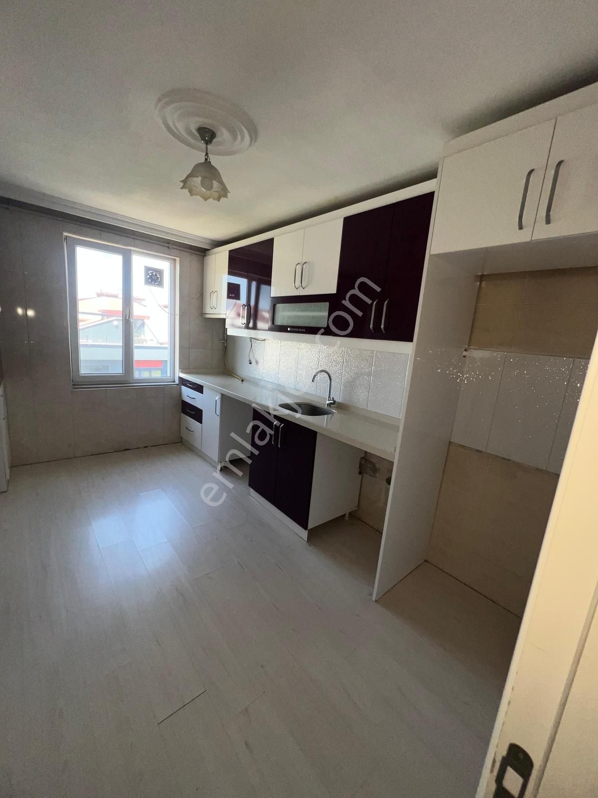 İstanbul Sancaktepe Yunusemre Mah Satılık 2+1 Daire 105 M2 - Görsel 21