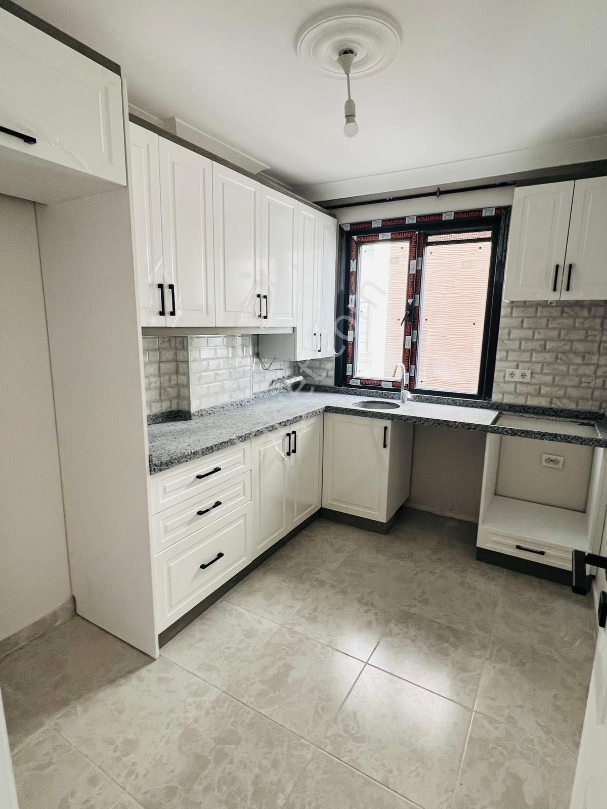 İstanbul Sancaktepe Mevlana Mah. Satılık 2+2 Üst Dübleks 150 M2 - Görsel 27