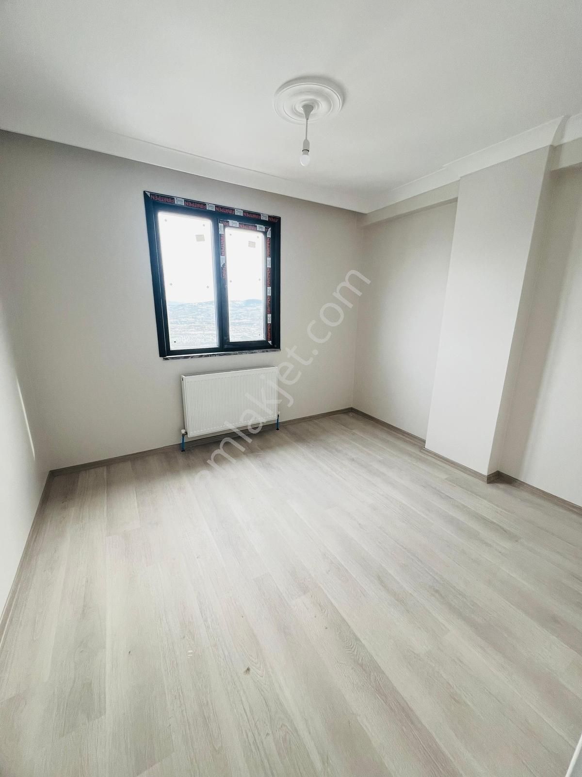 İstanbul Sancaktepe Mevlana Mah. Satılık 2+2 Üst Dübleks 150 M2 - Görsel 20