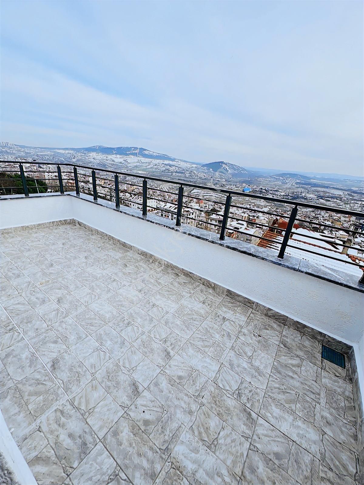 İstanbul Sancaktepe Mevlana Mah. Satılık 2+2 Üst Dübleks 150 M2 - Görsel 3