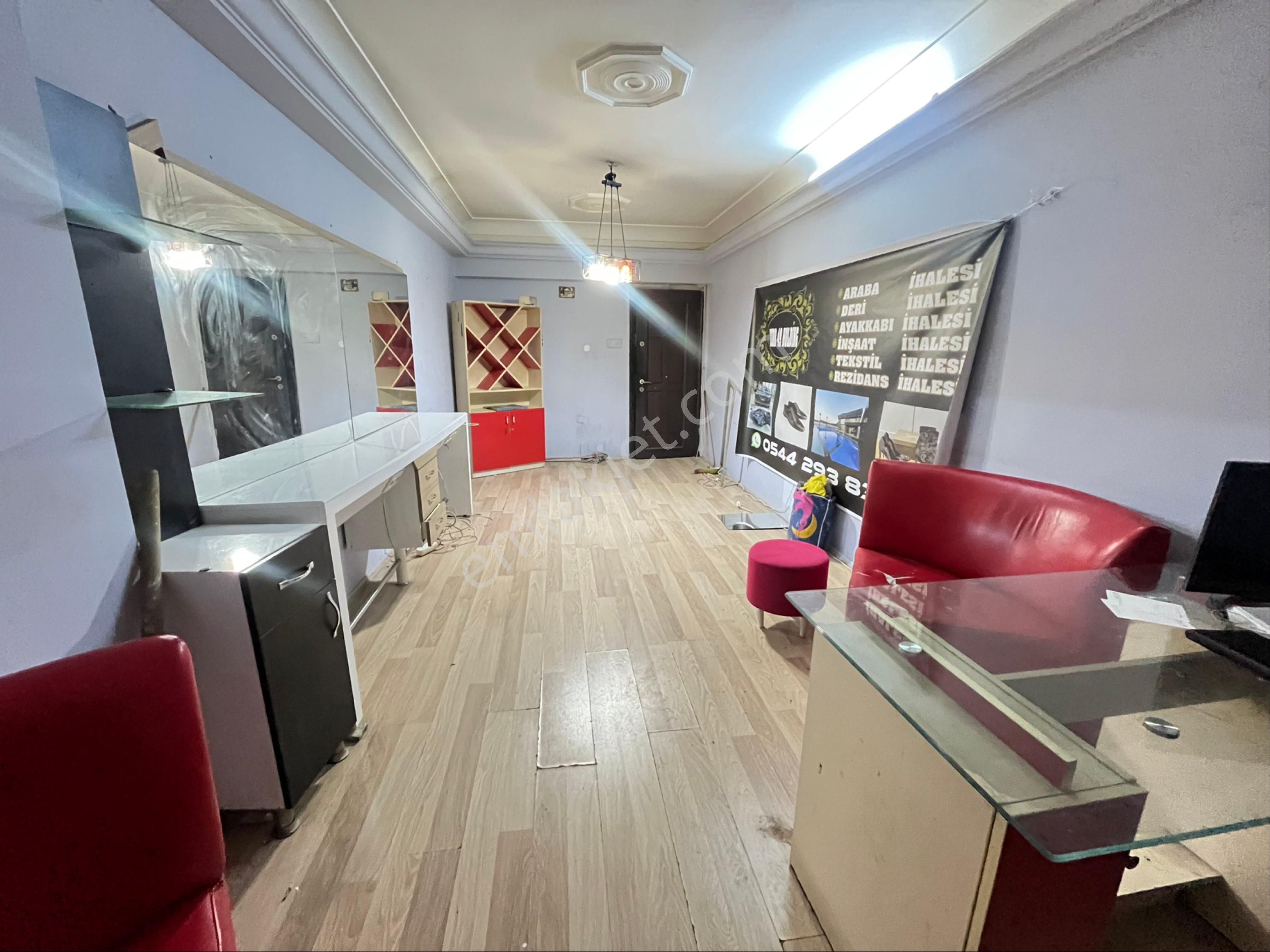 İmren Gayrimenkulden Kiralık 30 M2 Dükkan Ofis Büro Sefaköy Merkezde - Görsel 19