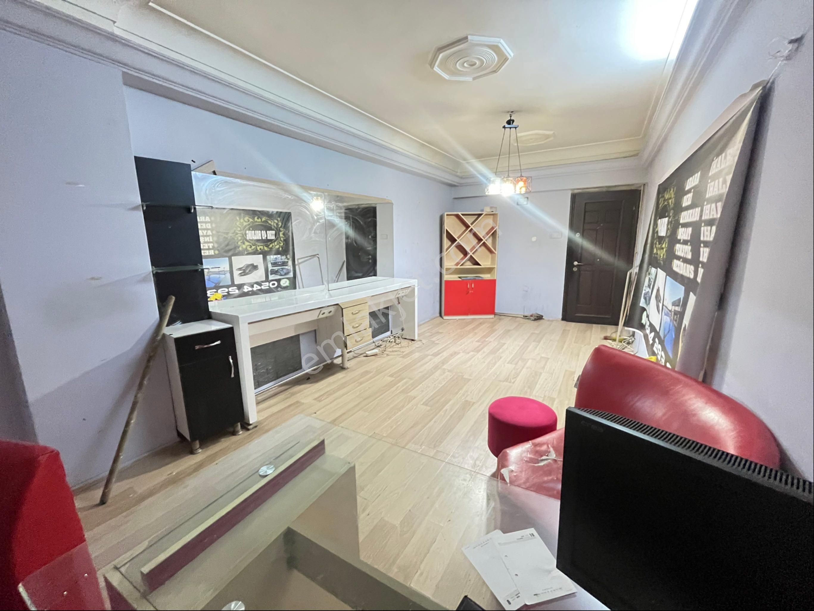 İmren Gayrimenkulden Kiralık 30 M2 Dükkan Ofis Büro Sefaköy Merkezde - Görsel 18