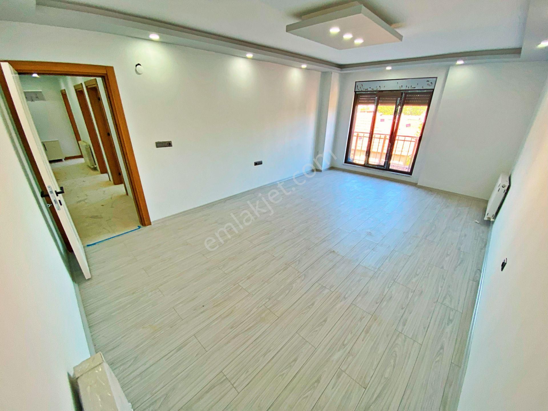 🌀gültaş Emlaktan Akçay Zeytinlide Satılık Ebeveyn Banyolu Cam Balkonlu 2+1 Daire - Görsel 17