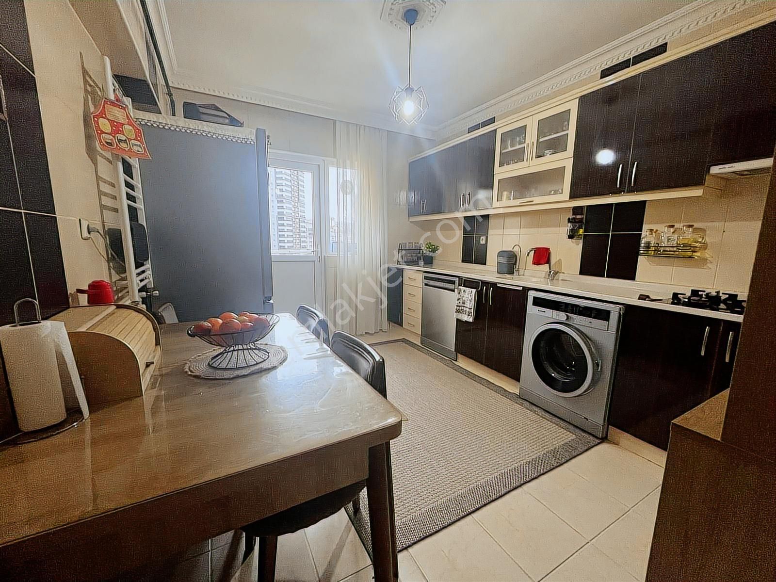 ▄evga▄ Akşemsettin Mahallesi 5+1 Çift Girişli Dublex Daire - Görsel 24