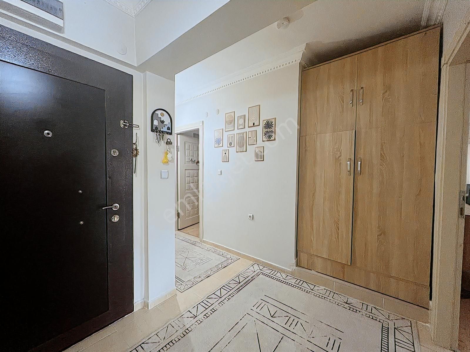 ▄evga▄ Akşemsettin Mahallesi 5+1 Çift Girişli Dublex Daire - Görsel 13