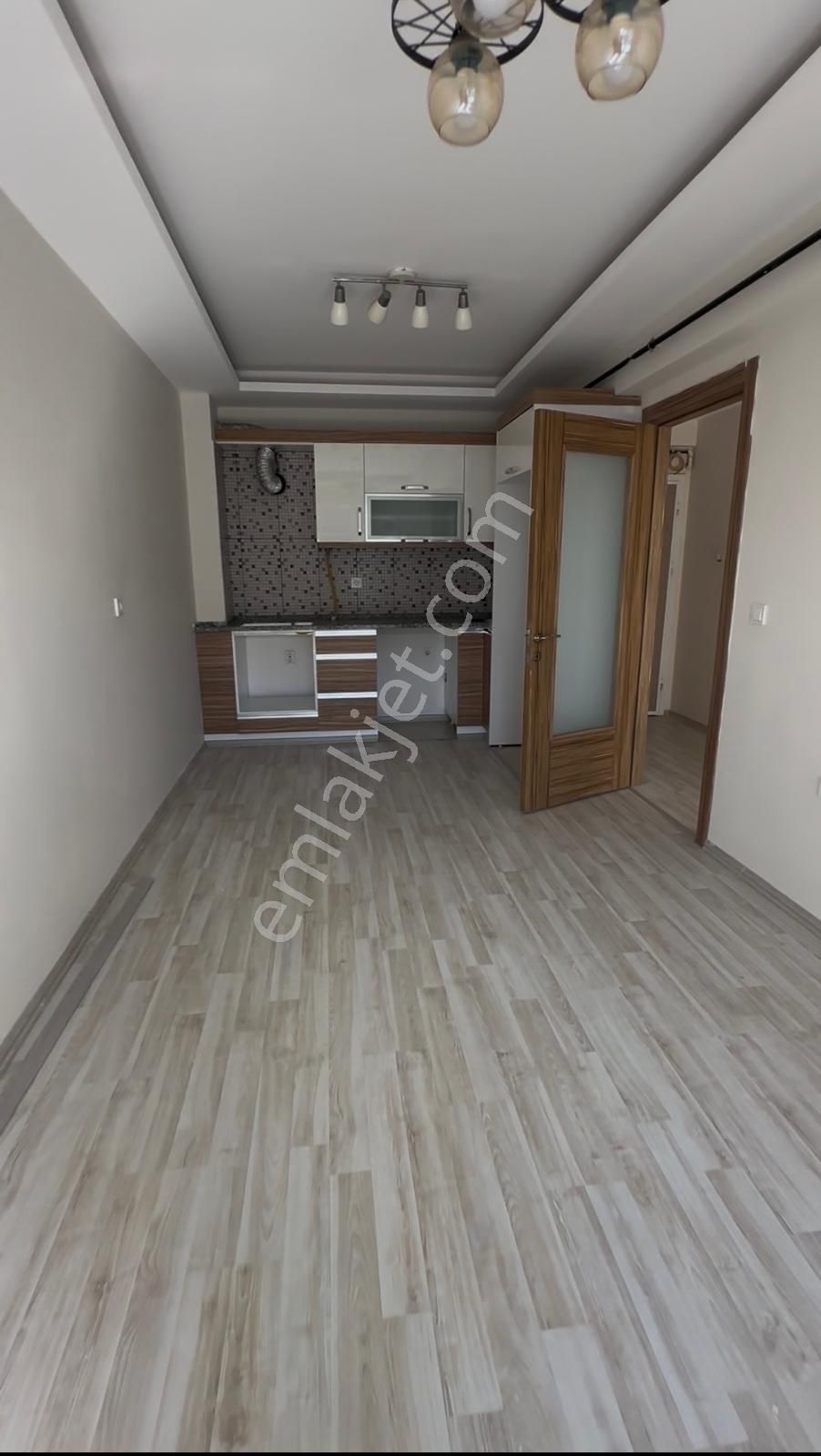 Buca Atatürk Mahallesinde 3+1 Kiralık Daire - Görsel 4