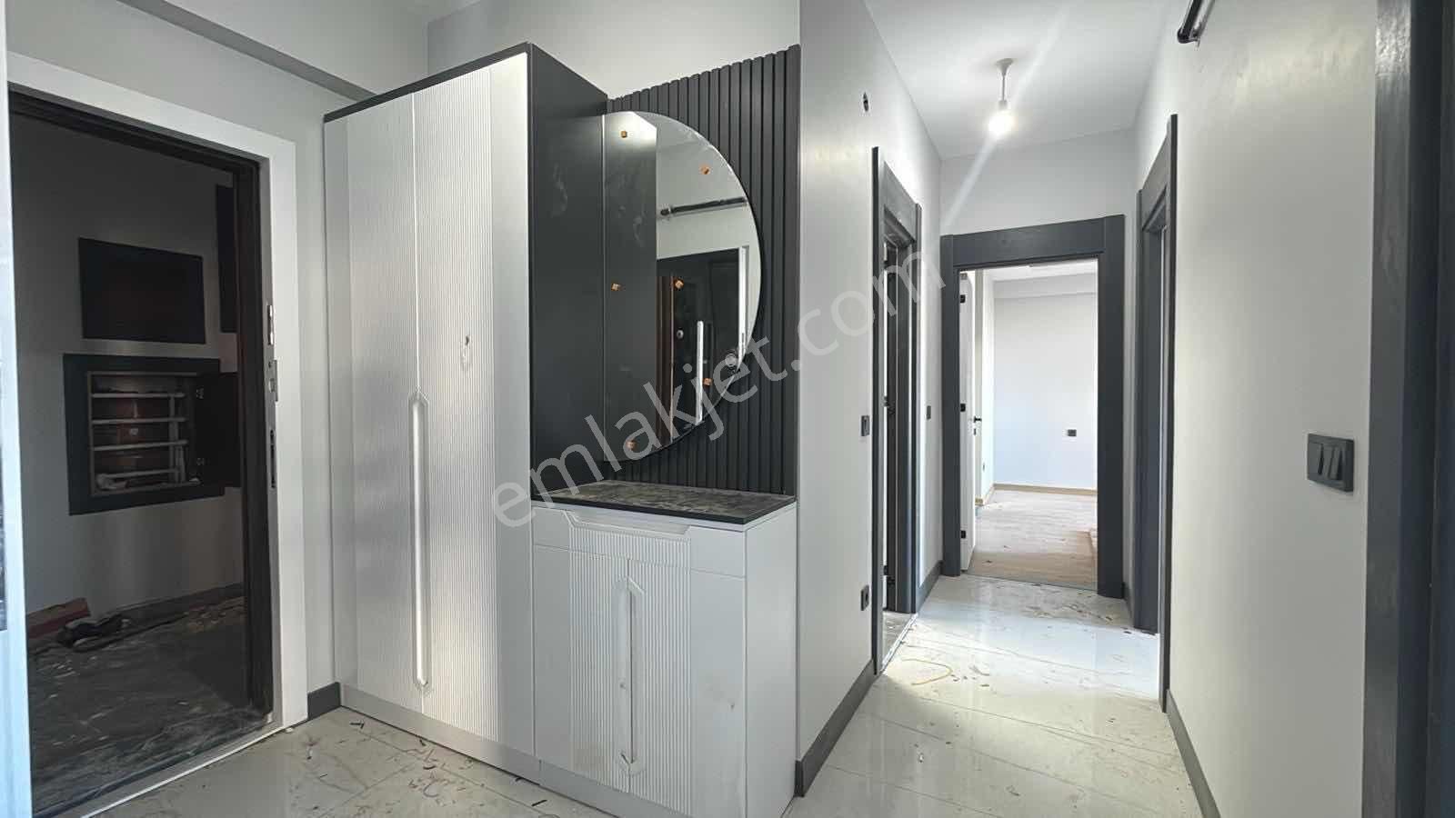 Cumhuriyet Mahallesi Lüks Sitede Satılık 3+1 Daire ! - Görsel 14
