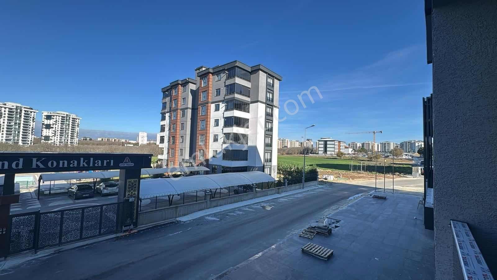 Cumhuriyet Mahallesi Lüks Sitede Satılık 3+1 Daire ! - Görsel 21