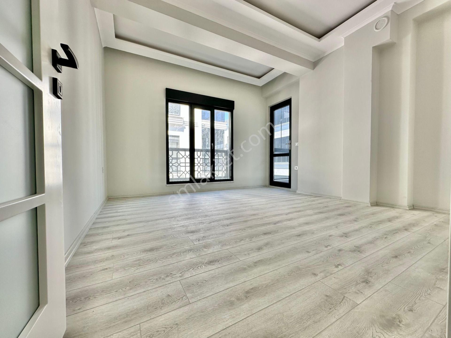 ⭐akçay Ay Emlak'tan⭐altınkum'da Ebeveyn Banyolu Şık Tasarımlı Lüx Butik Sitede Satılık 2+1 Daire - Görsel 16