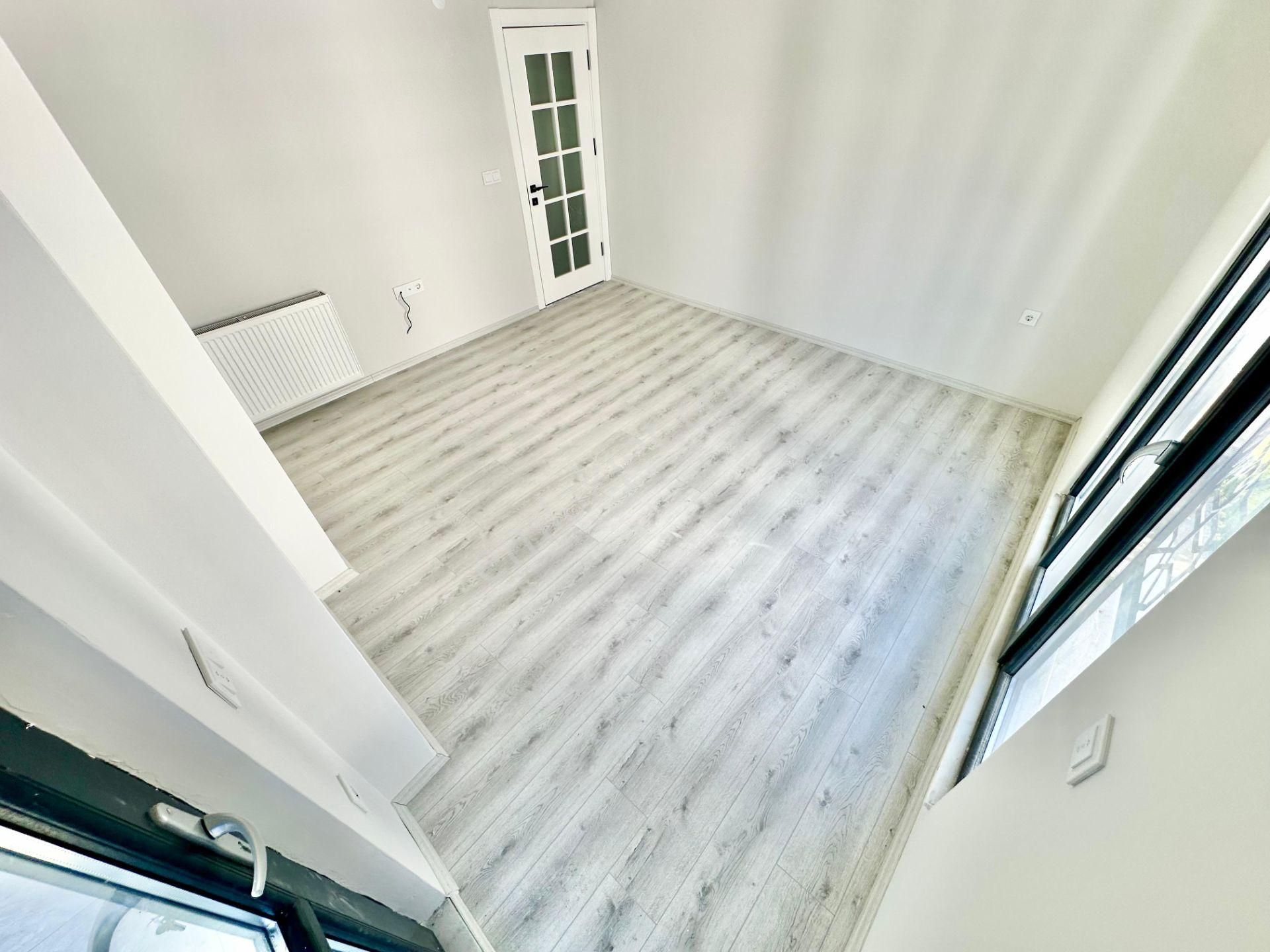 ⭐akçay Ay Emlak'tan⭐altınkum'da Ebeveyn Banyolu Şık Tasarımlı Lüx Butik Sitede Satılık 2+1 Daire - Görsel 15