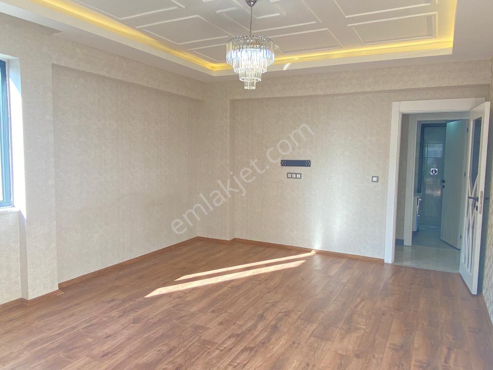 Yeditepede Lüxs Çok Bakımlı Ferah Kulanışlı 130 M2 Satılık Daire - Görsel 19