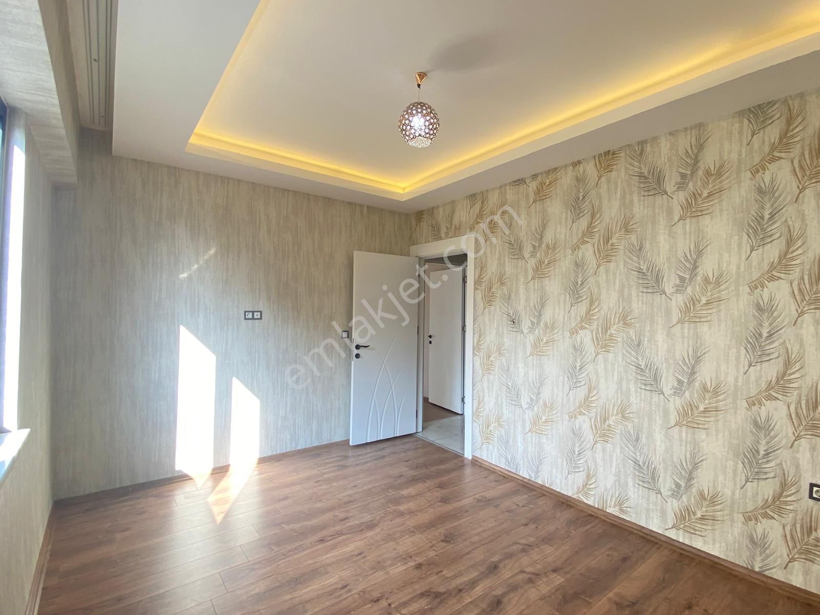 Yeditepede Lüxs Çok Bakımlı Ferah Kulanışlı 130 M2 Satılık Daire - Görsel 27