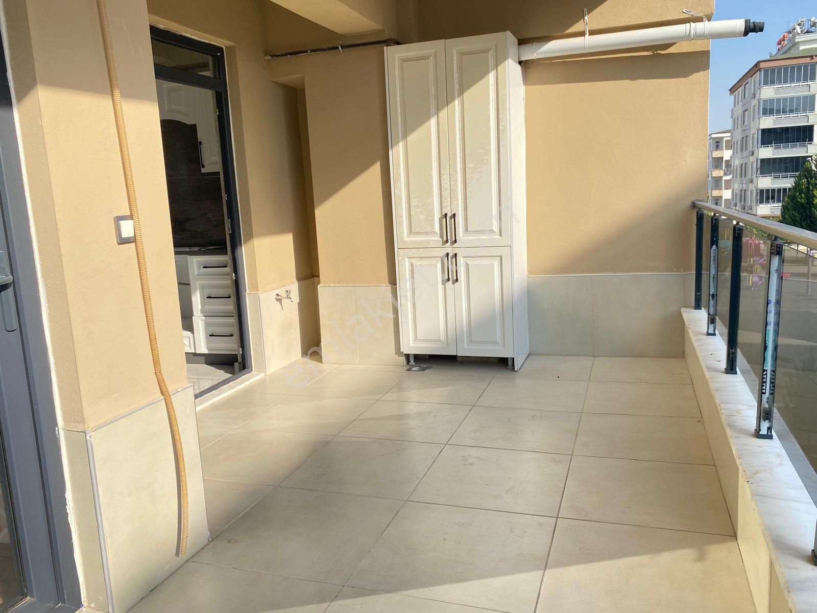 Yeditepede Lüxs Çok Bakımlı Ferah Kulanışlı 130 M2 Satılık Daire - Görsel 7