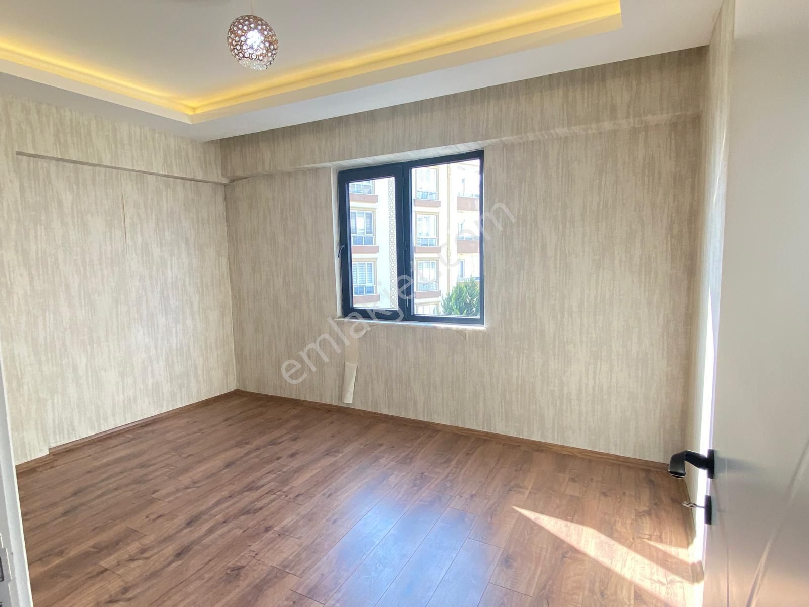 Yeditepede Lüxs Çok Bakımlı Ferah Kulanışlı 130 M2 Satılık Daire - Görsel 22